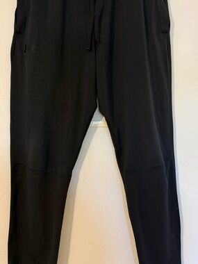 Under Armour Black Men's Performance Joggers
